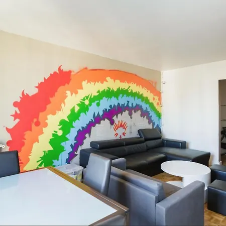 Spacious Flat Near Place De La Nation Parigi