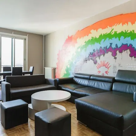 Appartamento Spacious Flat Near Place De La Nation Parigi